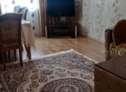 Satılır 3 otaqlı 70 m2 köhnə tikili Bakıxanov