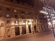 Satılır 2 otaqlı 55 m2 köhnə tikili Sahil m.