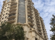 Satılır 4 otaqlı 240 m2 yeni tikili 28 May m.