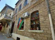 Satılır 2 otaqlı 50 m2 köhnə tikili İçəri Şəhər m.