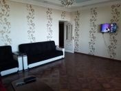 İcarəyə verilir 2 otaqlı 103 m2 yeni tikili 20 yanvar m.
