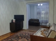 İcarəyə verilir 2 otaqlı 69 m2 köhnə tikili İnşaatçılar m.