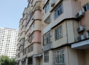 Satılır 3 otaqlı 75 m2 köhnə tikili Elmlər Akademiyası m.