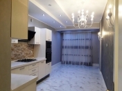 Satılır 3 otaqlı 160 m2 yeni tikili Şah İsmayıl Xətai m.