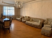 İcarəyə verilir 4 otaqlı 140 m2 yeni tikili Azadlıq prospekti m.