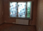 Satılır 2 otaqlı 58 m2 köhnə tikili Ukrayna dairəsi