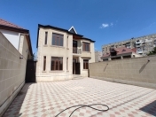 Satılır 6 otaqlı 250 m2 həyət evi Qaraçuxur