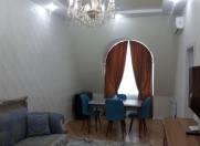 İcarəyə verilir 2 otaqlı 70 m2 yeni tikili Xalqlar Dostluğu m.