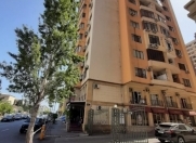 Satılır 4 otaqlı 200 m2 yeni tikili Şah İsmayıl Xətai m.