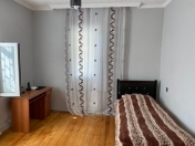 Satılır 7 otaqlı 210 m2 həyət evi Badamdar