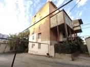 Satılır 1 otaqlı 42 m2 köhnə tikili Badamdar