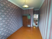 Satılır 2 otaqlı 55 m2 köhnə tikili 3 mkr