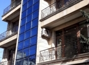 İcarəyə verilir 14 otaqlı 600 m2 ofis Atatürk parkı