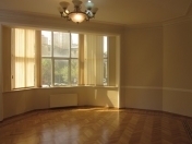 İcarəyə verilir 3 otaqlı 140 m2 ofis Bakı Dövlət Universiteti