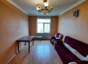 Satılır 3 otaqlı 80 m2 köhnə tikili 8 mkr