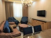 İcarəyə verilir 3 otaqlı 110 m2 yeni tikili Nərimanov r.