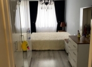 Satılır 3 otaqlı 70 m2 köhnə tikili Nizami m.