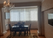 İcarəyə verilir 2 otaqlı 65 m2 köhnə tikili 28 may