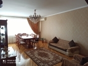 Satılır 3 otaqlı 126 m2 yeni tikili 8 mkr