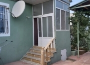 Satılır 3 otaqlı 100 m2 həyət evi 28 may
