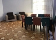 Satılır 4 otaqlı 175 m2 yeni tikili Gənclik m.