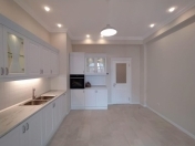 Satılır 2 otaqlı 80 m2 yeni tikili Ağ şəhər