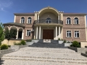 İcarəyə verilir 8 otaqlı 300 m2 villa Şamaxı