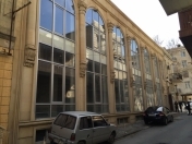 İcarəyə verilir 3 otaqlı 700 m2 obyekt Nəsimi r.