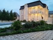 Satılır 5 otaqlı 450 m2 bağ evi Şüvəlan
