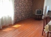 Satılır 1 otaqlı 35 m2 köhnə tikili İnşaatçılar m.