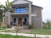 İcarəyə verilir 4 otaqlı 200 m2 bağ evi Qəbələ