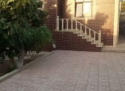 Satılır 4 otaqlı 140 m2 həyət evi Qaraçuxur