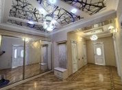 Satılır 4 otaqlı 138 m2 yeni tikili 8 km