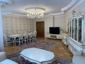 Satılır 4 otaqlı 175 m2 yeni tikili 6 mkr