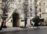 Satılır 2 otaqlı 85 m2 köhnə tikili 28 May m.