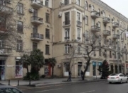 Satılır 3 otaqlı 85 m2 köhnə tikili 28 May m.