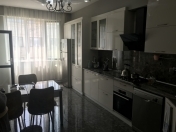 Satılır 3 otaqlı 138 m2 yeni tikili 7 mkr