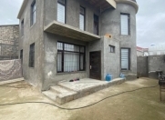 Satılır 4 otaqlı 150 m2 həyət evi Binə