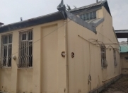 Satılır 3 otaqlı 100 m2 həyət evi Bakıxanov