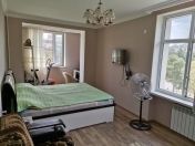 Satılır 1 otaqlı 35 m2 köhnə tikili Bakıxanov