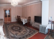 Satılır 3 otaqlı 83 m2 köhnə tikili Bakıxanov