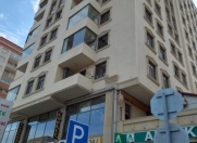 İcarəyə verilir 3 otaqlı 115 m2 ofis Böyükşor