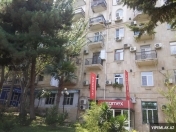 Satılır 3 otaqlı 70 m2 köhnə tikili Altes Plaza