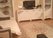 İcarəyə verilir 4 otaqlı 168 m2 yeni tikili Əhmədli m.