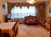 İcarəyə verilir 4 otaqlı 170 m2 yeni tikili 28 May m.