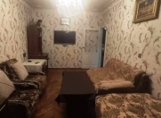 Satılır 2 otaqlı 60 m2 köhnə tikili Bakıxanov