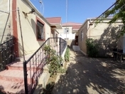 Satılır 4 otaqlı 110 m2 həyət evi Ramana
