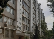 İcarəyə verilir 3 otaqlı 80 m2 köhnə tikili Gənclik m.