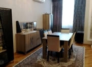 Satılır 4 otaqlı 138 m2 yeni tikili Əhmədli
