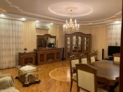 Satılır 3 otaqlı 170 m2 yeni tikili Hüseyn Cavid parkı